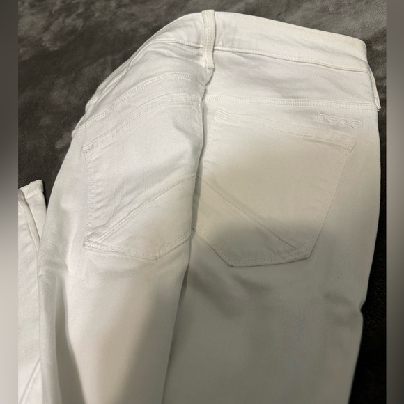 Bebe White Revolver Skinny Jeans - Picture 4 of 4